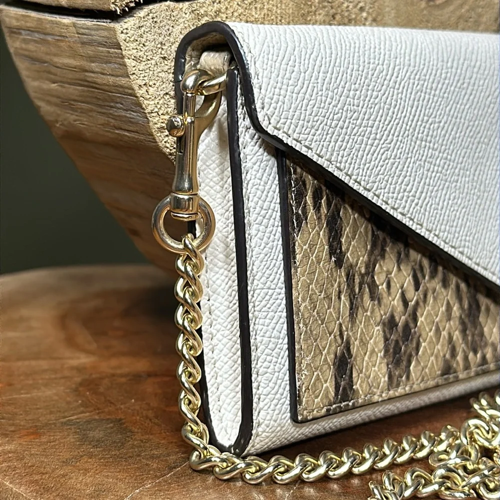 COACH Slim Turnlock Envelope Wallet With Chain - Picture 6 of 16